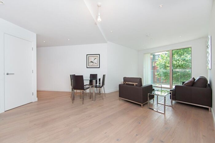 1 Bedroom Apartment To Rent In Capell Apartments, Victory Place, SE17