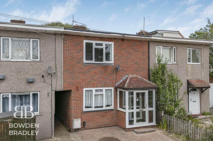 2 Bedroom Terraced House For Sale In Burrow Road, Chigwell, IG7