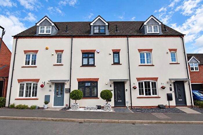 4 Bedroom Terraced House For Sale In Denby Bank, Marehay, Ripley, DE5