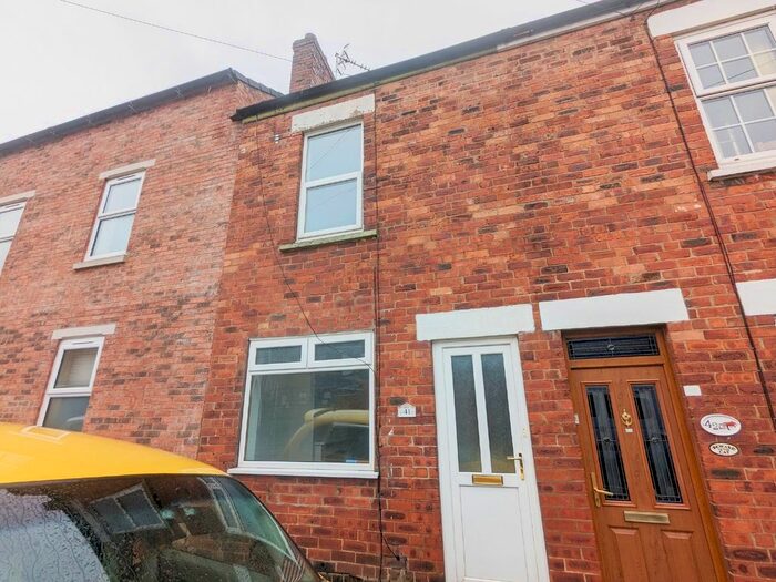 3 Bedroom Terraced House For Sale In Stuart Street, Grantham, NG31