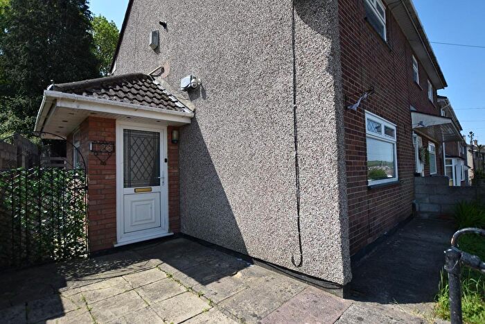 2 Bedroom End Of Terrace House To Rent In Newland Road, Bristol, BS13