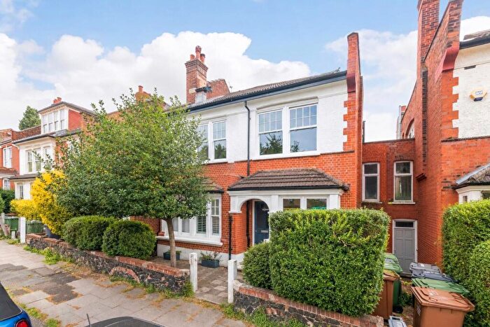 4 Bedroom Apartment For Sale In Queensthorpe Road, Sydenham, London, SE26