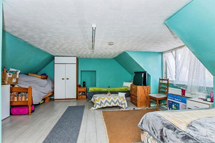 4 Bedroom Detached House For Sale In St. Peters Road, Wisbech, PE13