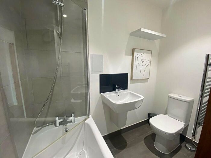 1 Bedroom Flat To Rent In Blackpole Road, Worcester, Worcestershire, WR4