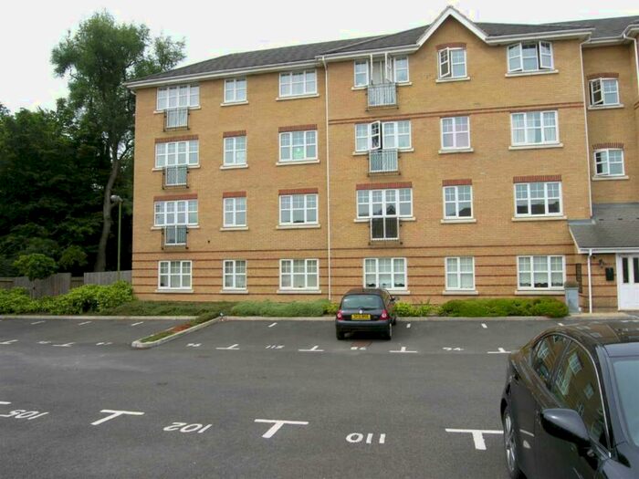 2 Bedroom Apartment To Rent In Saxon Gate, SG2