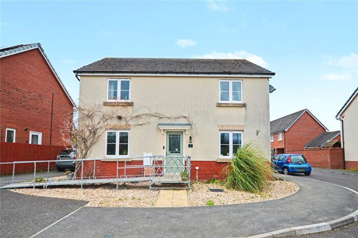 4 Bedroom Detached House For Sale In Lilliana Way, Bridgwater, Somerset, TA5