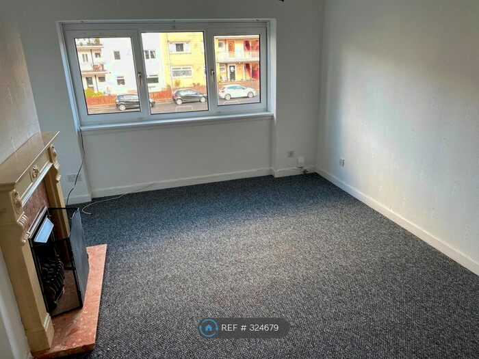 3 Bedroom Flat To Rent In Ashmore Road, Glasgow, G43