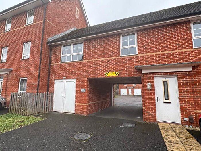 2 Bedroom Flat To Rent In Tavistock Road, Southampton, SO16