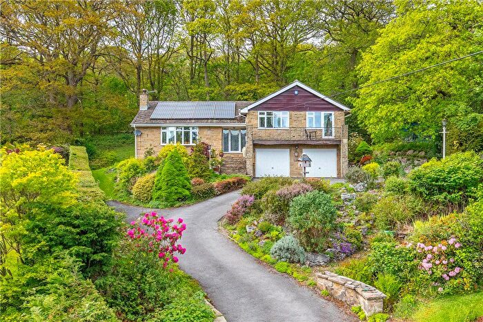 4 Bedroom Detached House For Sale In Curly Hill, Ilkley, West Yorkshire, LS29