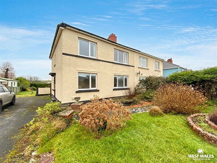3 Bedroom Semi Detached House For Sale In Bush Terrace, Jameston, Tenby, SA70