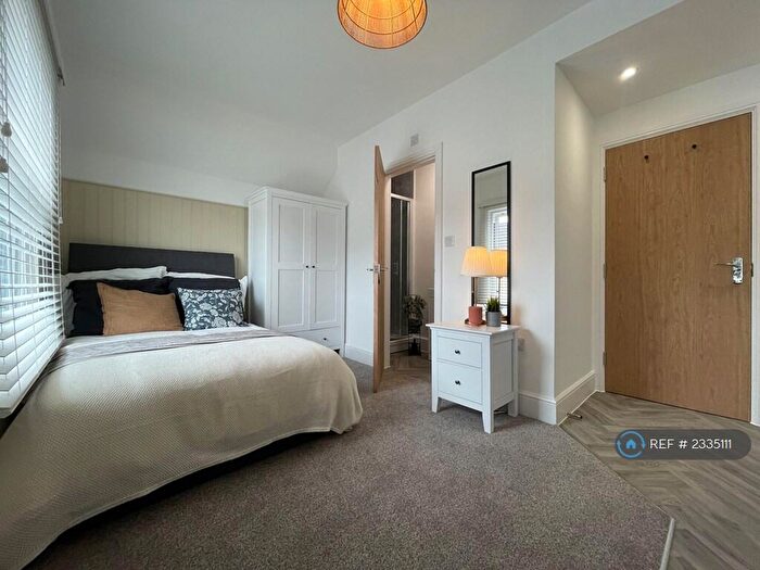 Studio To Rent In Victoria Street, Rugby, CV21