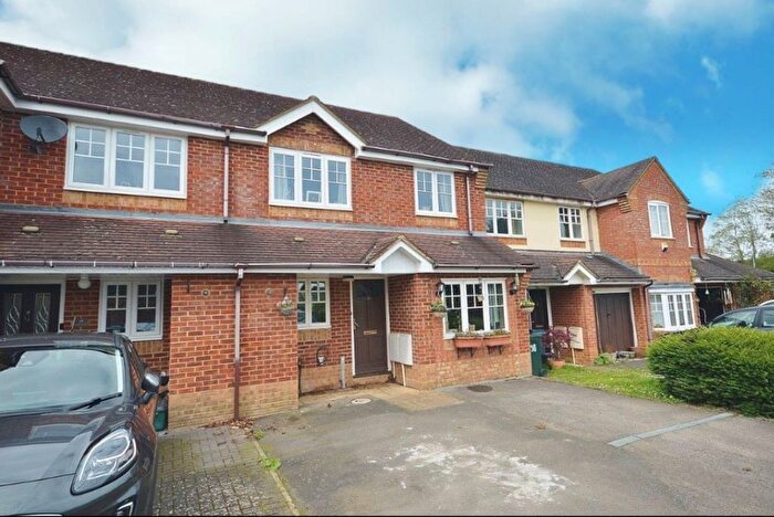 3 Bedroom Terraced House For Sale In Saunderton Vale, Saunderton, HP14