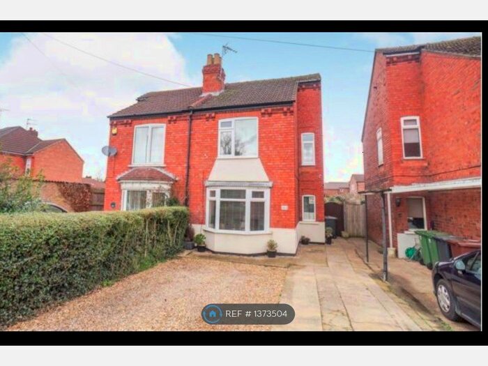 3 Bedroom Semi-Detached House To Rent In Doddington Road, Lincoln, LN6