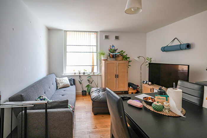 1 Bedroom Flat To Rent In St. Stephens Street, Bristol, BS1