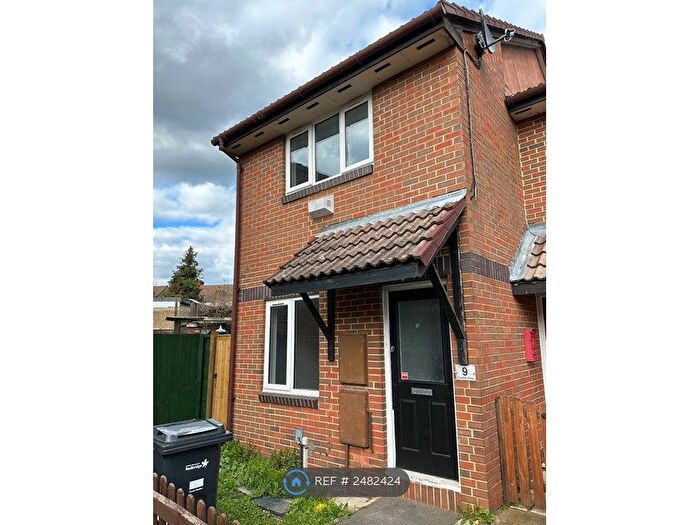 2 Bedroom End Of Terrace House To Rent In Crucible Close, Romford, RM6