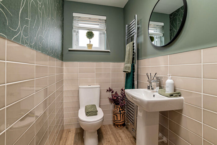 3 Bedroom Terraced House For Sale In Cuthbertson Walk Bucksburn Aberdeen, AB21