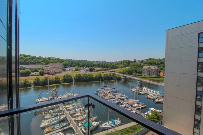 2 Bedroom Flat To Rent In Whitewater House, Bayscape, Cardiff Marina, CF11