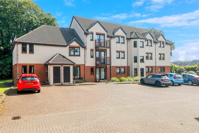 2 Bedroom Flat For Sale In Fairlieburne Gardens, Fairlie, North Ayrshire, KA29