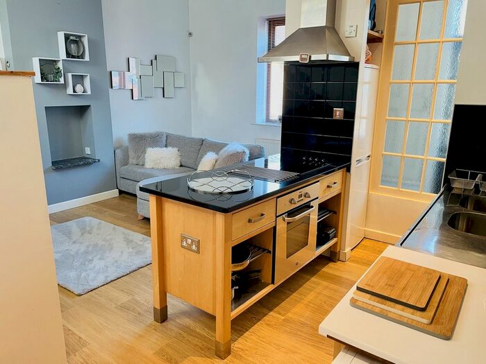 2 Bedroom Terraced House To Rent In Rochdale Road, Greetland, Halifax, HX4