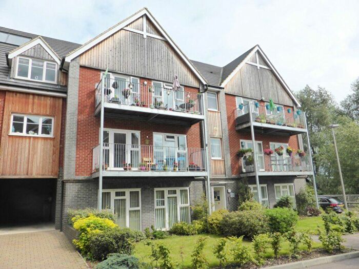 2 Bedroom Flat To Rent In Millward Drive, Fenny Stratford, MK2