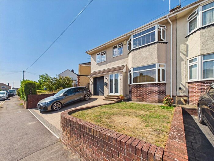4 Bedroom Semi Detached House For Sale In Willis Road, Kingswood, Bristol, BS15