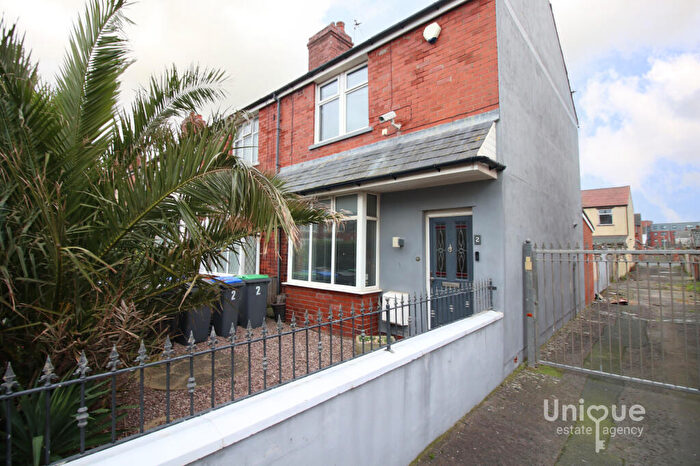 3 Bedroom End Of Terrace House For Sale In Boardman Avenue, Blackpool, FY1