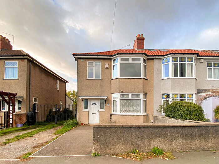 3 Bedroom End Of Terrace House To Rent In Southmead Road, Westbury-On-Trym, BS10