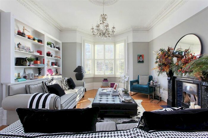 6 Bedroom Semi-Detached House To Rent In Lewin Road, Streatham, London, SW16