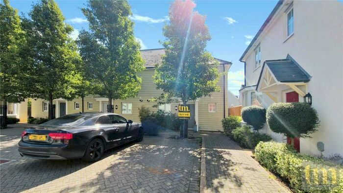 3 Bedroom End Of Terrace House To Rent In Farmer Close, Dunmow, Essex, CM6