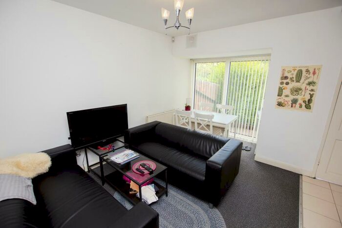 5 Bedroom Terraced House To Rent In Reservoir Road, Selly Oak, B29