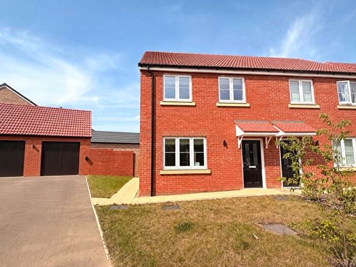 3 Bedroom Semi-Detached House To Rent In Prangley Road, Downham Market, PE38