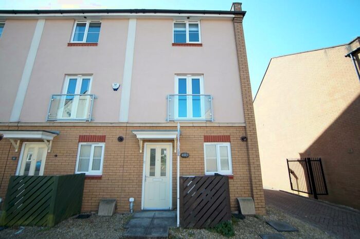 4 Bedroom Apartment To Rent In Dorian Road, Horfield, Bristol, BS7