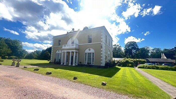 4 Bedroom Flat For Sale In Icknield Street, Beoley, Redditch, Worcestershire, B98
