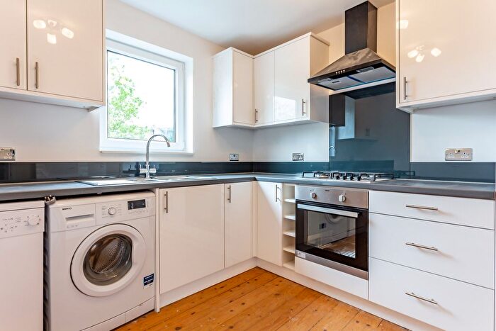 1 Bedroom Flat To Rent In Osterley Park View Road, London, W7