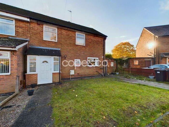 3 Bedroom Semi-Detached House To Rent In Trowels Lane, Derby, Derbyshire, DE22