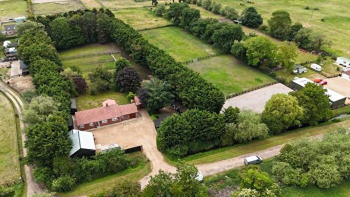 3 Bedroom Detached Bungalow For Sale In Moor Drove, Hockwold, IP26