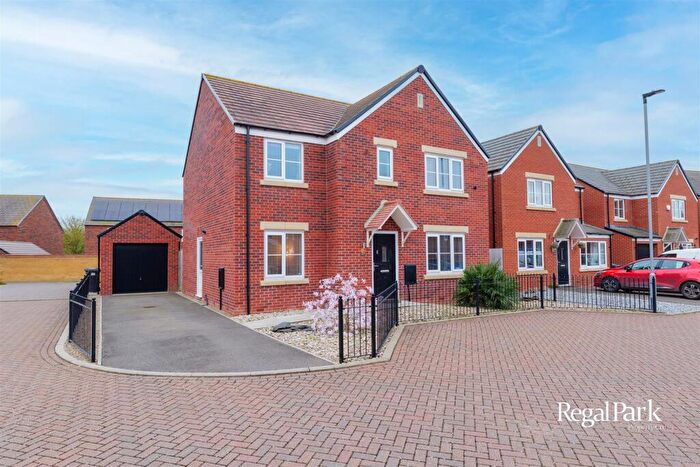 5 Bedroom Detached House For Sale In Fairhaven, Hampton Gardens, Peterborough, PE7