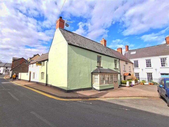 3 Bedroom Terraced House To Rent In New Market Street, Usk, Monmouthshire NP15