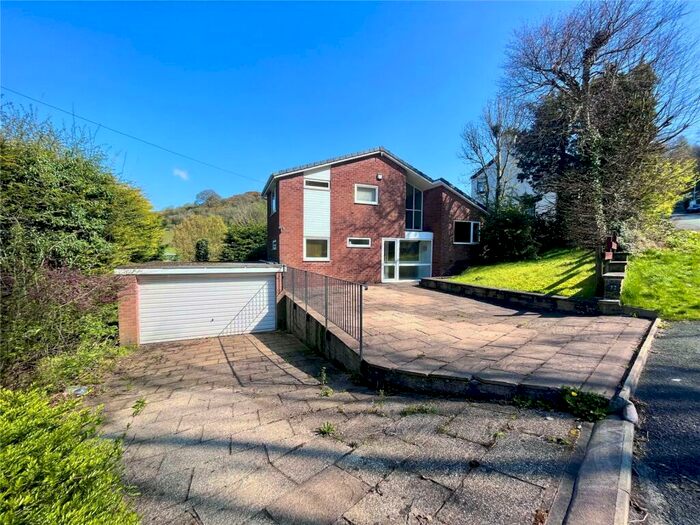 3 Bedroom Detached House For Sale In Ecton Avenue, Macclesfield, Cheshire, SK10