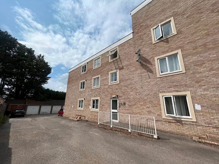 1 Bedroom Flat To Rent In Sycamore Avenue, Chandler's Ford, Hampshire, SO53