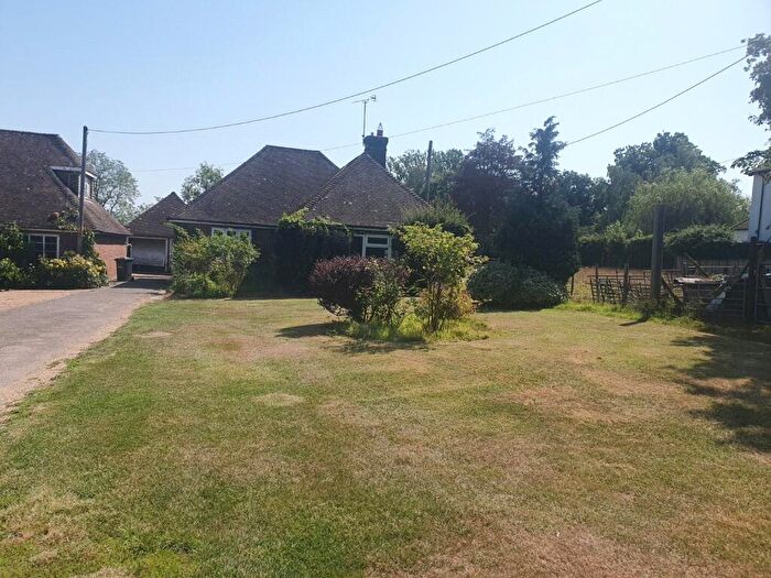 3 Bedroom Bungalow To Rent In College Lane, Hurstpierpoint, BN6