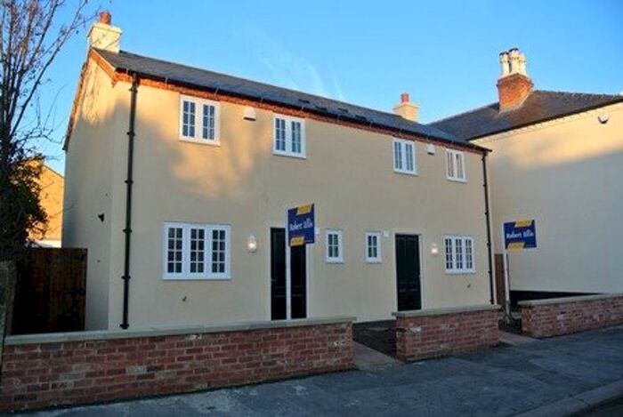 3 Bedroom Semi-Detached House To Rent In Market Street, Draycott DE72