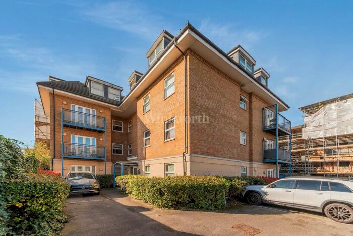2 Bedroom Apartment To Rent In Fairfield Road, Beckenham, BR3