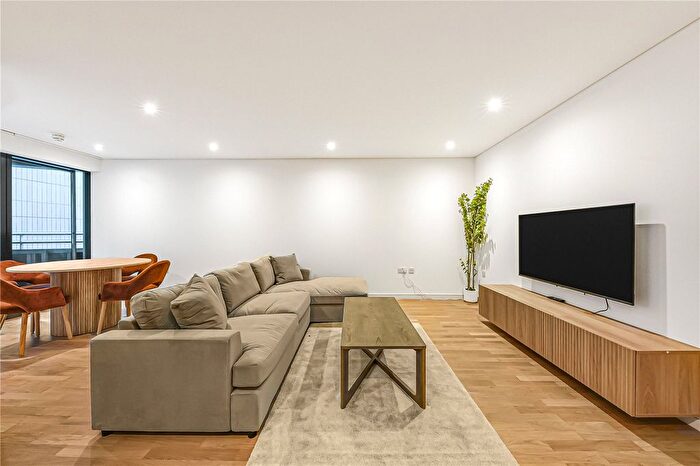 3 Bedroom Flat To Rent In Hermitage Street, London, W2