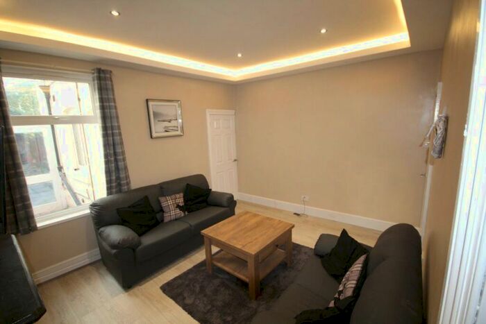 4 Bedroom Property To Rent In Wolfa Street, DE22