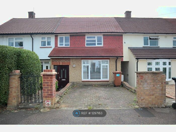 2 Bedroom Terraced House To Rent In Moortown Road, Watford WD19