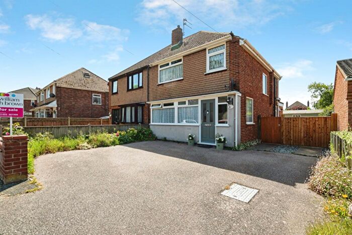 3 Bedroom Semi-Detached House For Sale In Coast Road, Hopton, Great Yarmouth, NR31