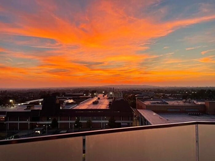 2 Bedroom Flat To Rent In Liberty Court, Bexleyheath, Kent, DA6