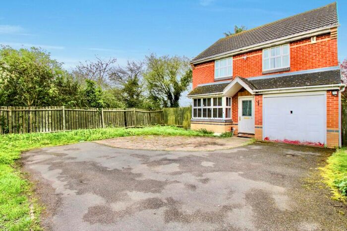 3 Bedroom Detached House To Rent In Taverners Road, Leicester, Leicestershire, LE4