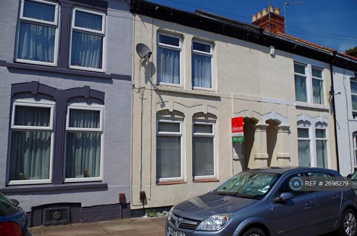 1 Bedroom Flat To Rent In Gray Street, Northampton, NN1
